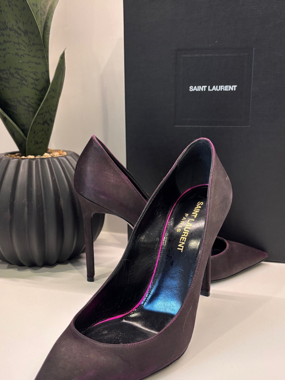 Saint Laurent Plum Suede Pointed-Toe Stiletto Pumps - Picture 10 of 10